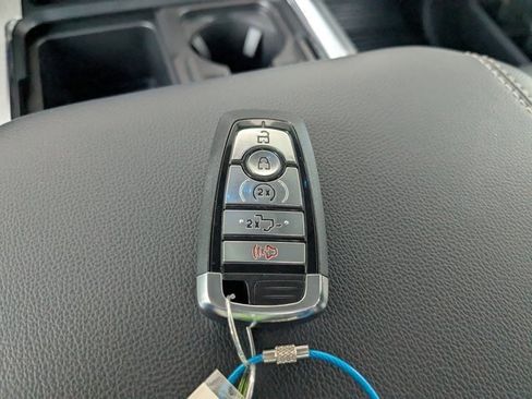 New 2025 Ford F350 Lariat w/ Lariat Ultimate Package image 33