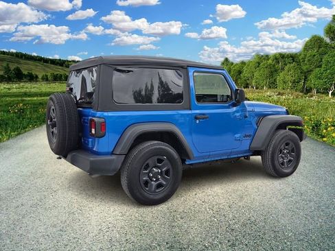Certified 2023 Jeep Wrangler Sport AWD/4WD image 6
