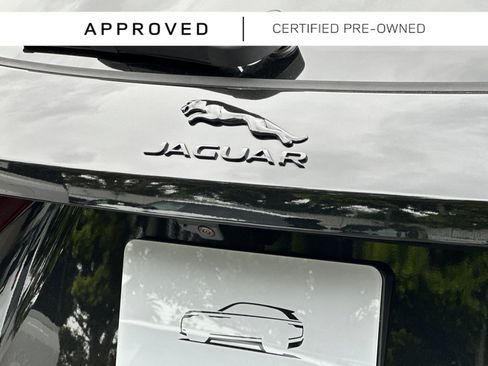 Used 2025 Jaguar F-PACE R-Dynamic S AWD/4WD image 25