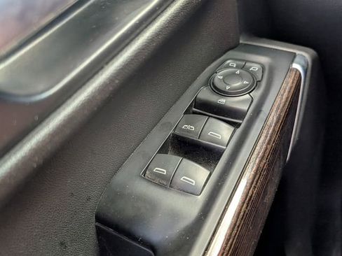 Used 2020 GMC Sierra 1500 SLE w/ SLE Convenience Package image 38