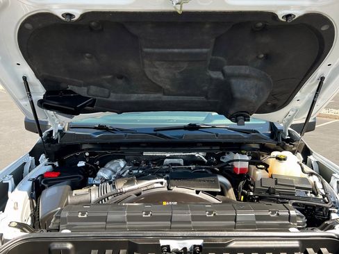 Used 2024 GMC Sierra 3500 Denali w/ Denali Reserve Package image 17