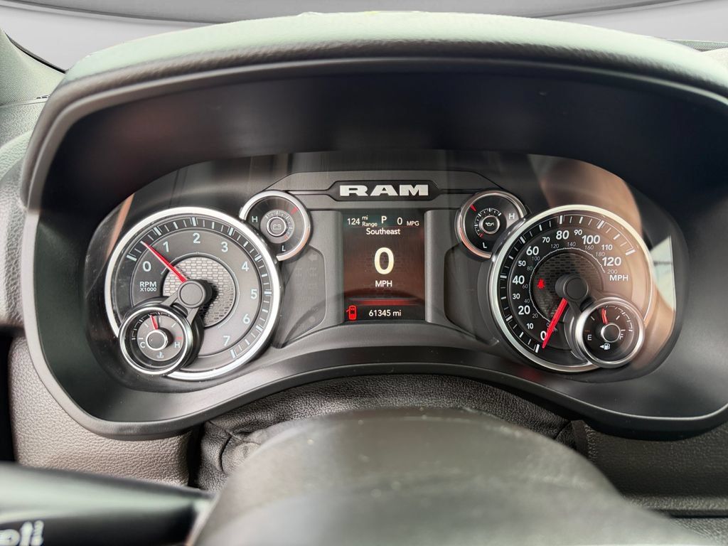 Used 2021 RAM 1500 Big Horn w/ Level 1 Safety Group AWD/4WD image 33