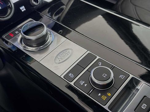 Used 2022 Land Rover Range Rover P525 Westminster Edition image 17
