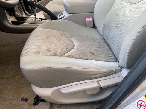 Used 2010 Toyota RAV4 2WD image 24