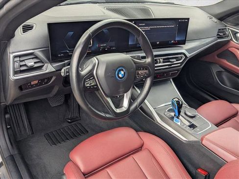 Used 2023 BMW i4 eDrive35 w/ Premium Package image 10