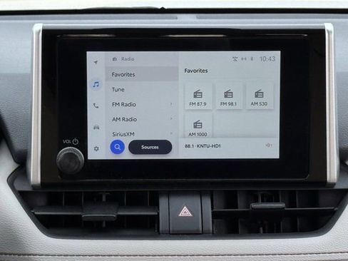 Used 2023 Toyota RAV4 XLE image 17