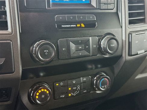 Used 2019 Ford F450 XL w/ Power Equipment Group image 18