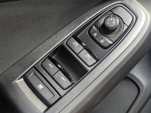 New 2025 Subaru Crosstrek 2.5i Wilderness image 23