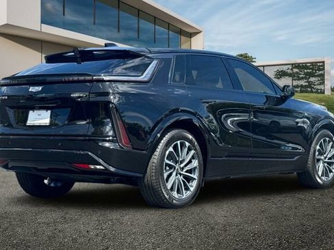 Certified 2024 Cadillac Lyriq Sport w/ LPO, Floor Liner Package AWD/4WD image 4