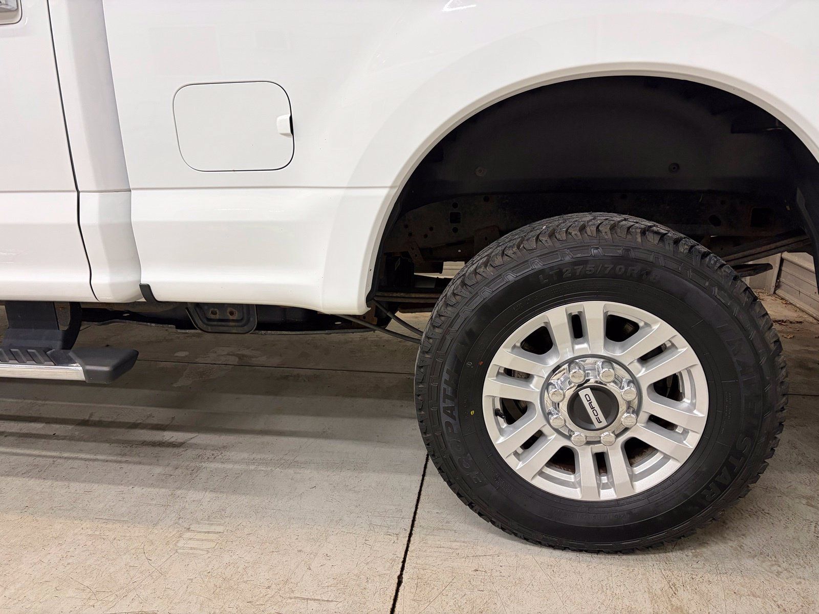 Used 2017 Ford F250 XLT w/ XLT Value Package AWD/4WD image 6