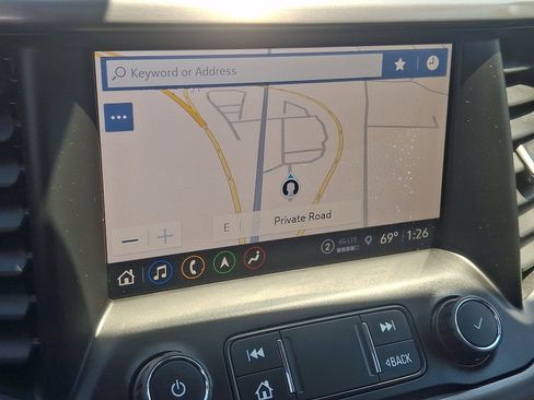 Used 2023 GMC Acadia AT4 AWD/4WD image 17