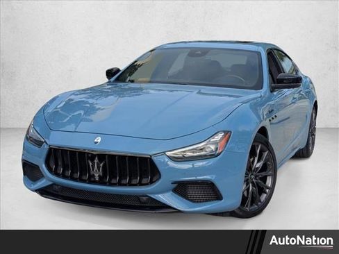 Used 2022 Maserati Ghibli Modena Q4 image 1