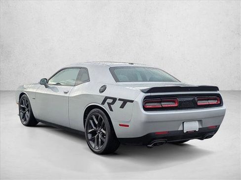 Used 2019 Dodge Challenger R/T w/ Blacktop Package image 7