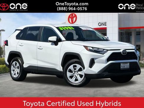 Certified 2025 Toyota RAV4 LE FWD image 1