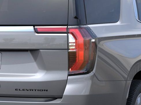 New 2026 GMC Yukon Elevation w/ Elevation Premium Package AWD/4WD image 13