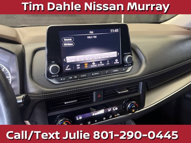 Used 2023 Nissan Rogue SV FWD image 27