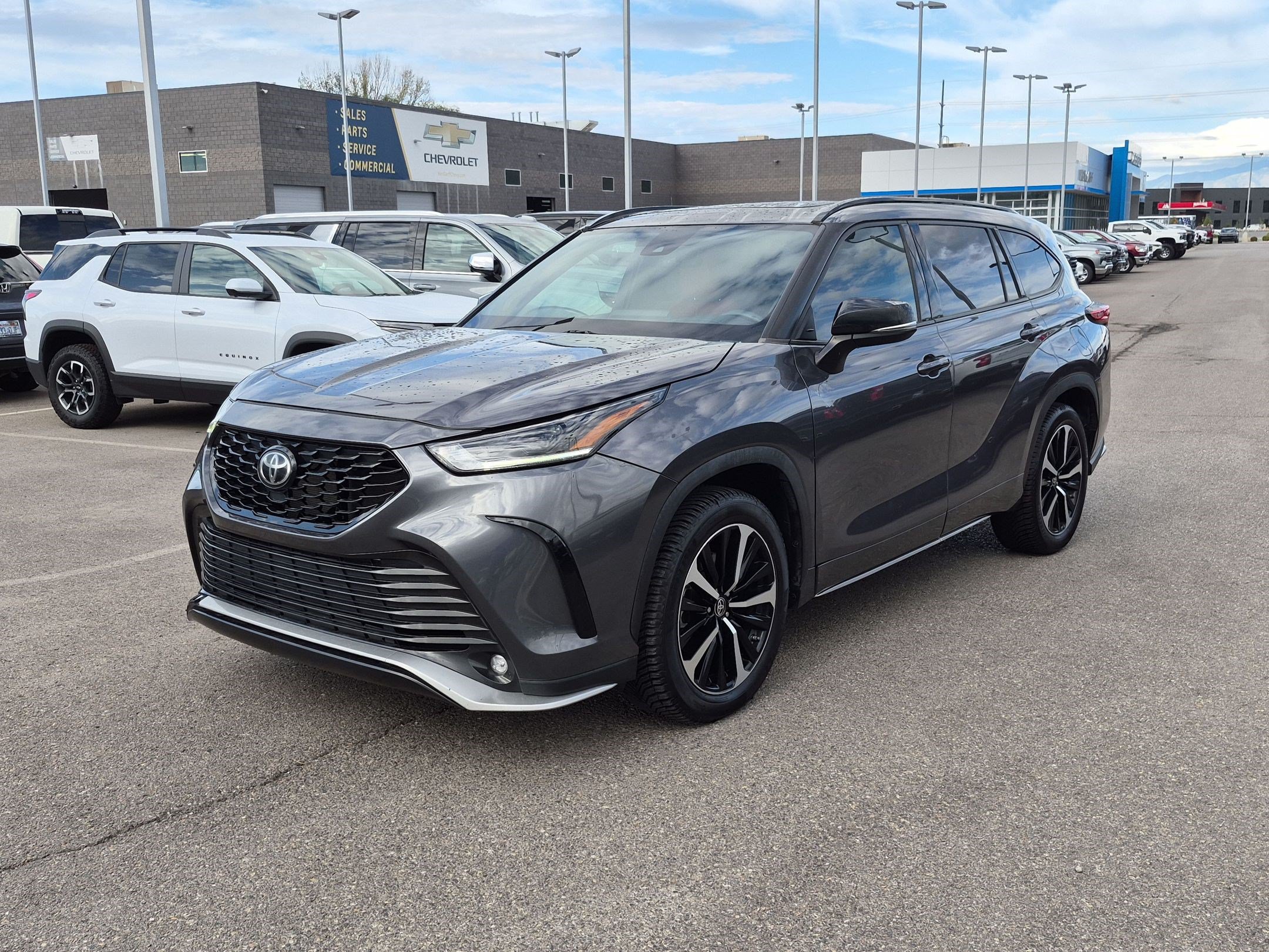 Used 2021 Toyota Highlander XSE AWD/4WD image 8