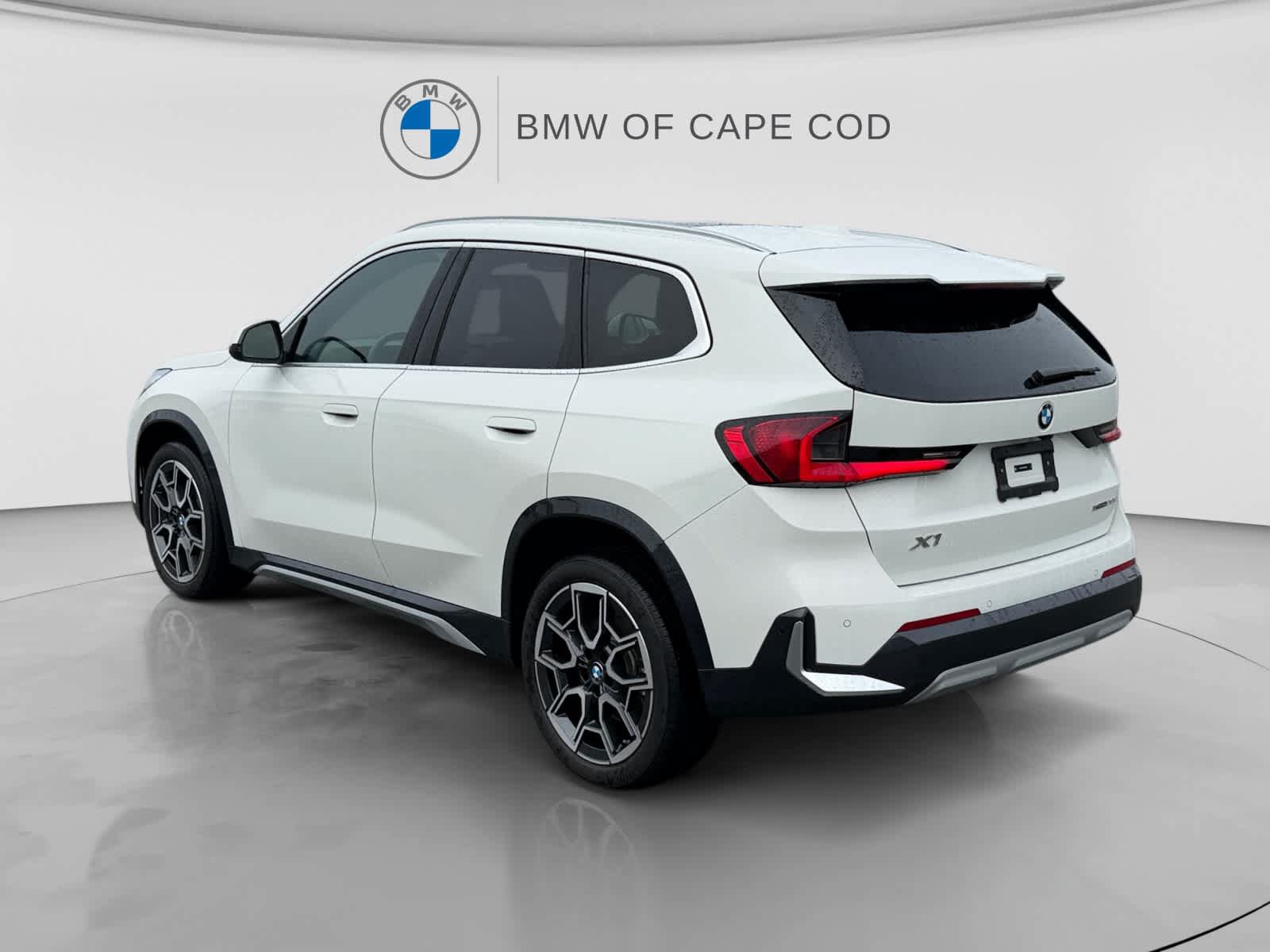 Used 2026 BMW X1 xDrive28i w/ Convenience Package AWD/4WD image 5