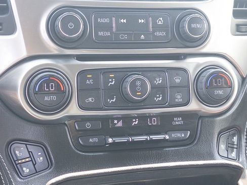 Used 2020 Chevrolet Tahoe Premier w/ Premier Plus Edition image 30