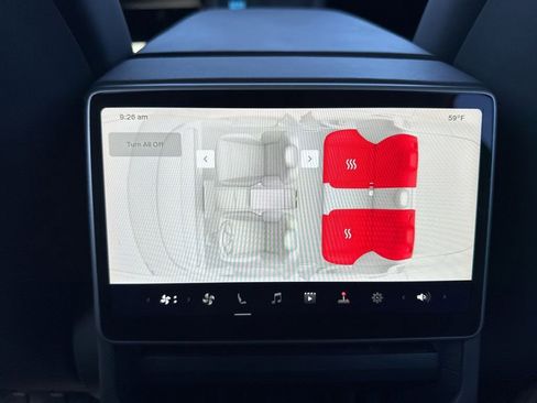 Used 2025 Tesla Model 3 Long Range RWD image 15