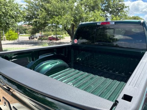 New 2026 RAM 1500 4x4 Crew Cab image 38