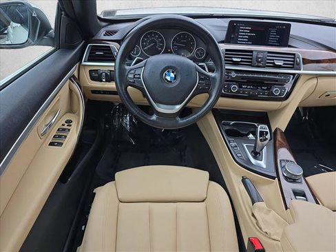 Used 2020 BMW 430i xDrive Convertible w/ Convenience Package image 16