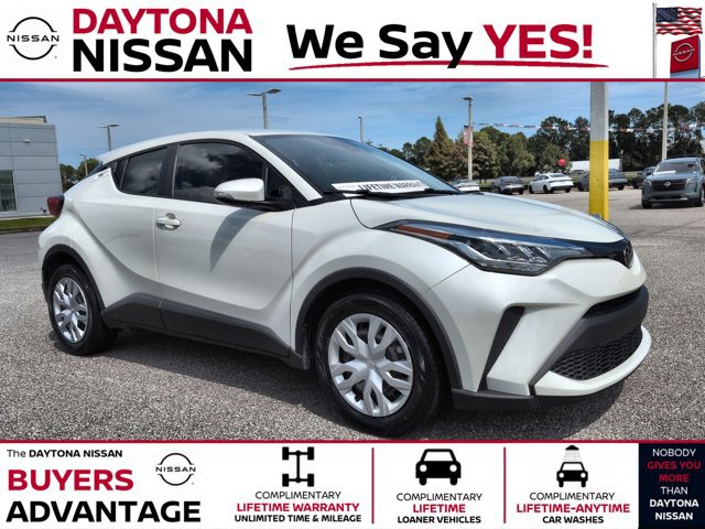 Used 2020 Toyota C-HR LE FWD image 1
