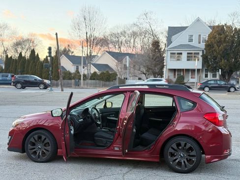 Used 2015 Subaru Impreza 2.0i Sport Premium image 9