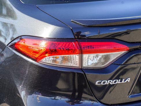 Used 2020 Toyota Corolla SE image 7