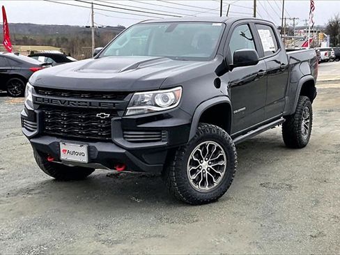 Used 2022 Chevrolet Colorado ZR2 image 2