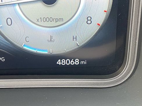 Used 2022 Hyundai Kona Limited FWD image 33