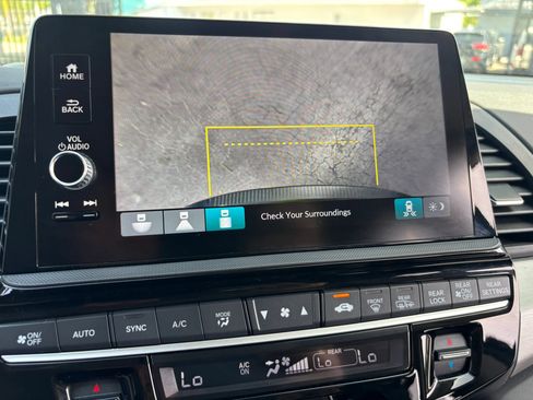 Used 2025 Honda Odyssey EX-L image 19