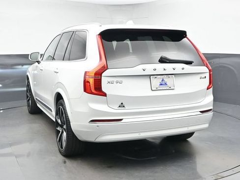 Used 2024 Volvo XC90 B6 Ultimate w/ Protection Package AWD/4WD image 7