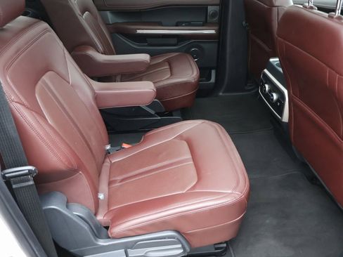 Used 2024 Ford Expedition Max Limited image 15