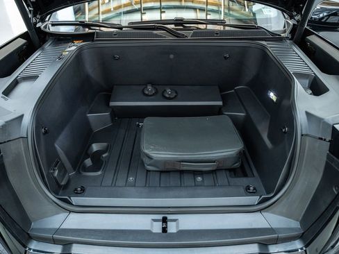 Used 2026 GMC Sierra EV Elevation w/ LPO, Elevation Dark Package AWD/4WD image 25