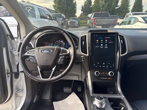 Used 2023 Ford Edge SEL w/ Sport Appearance Package AWD/4WD image 11