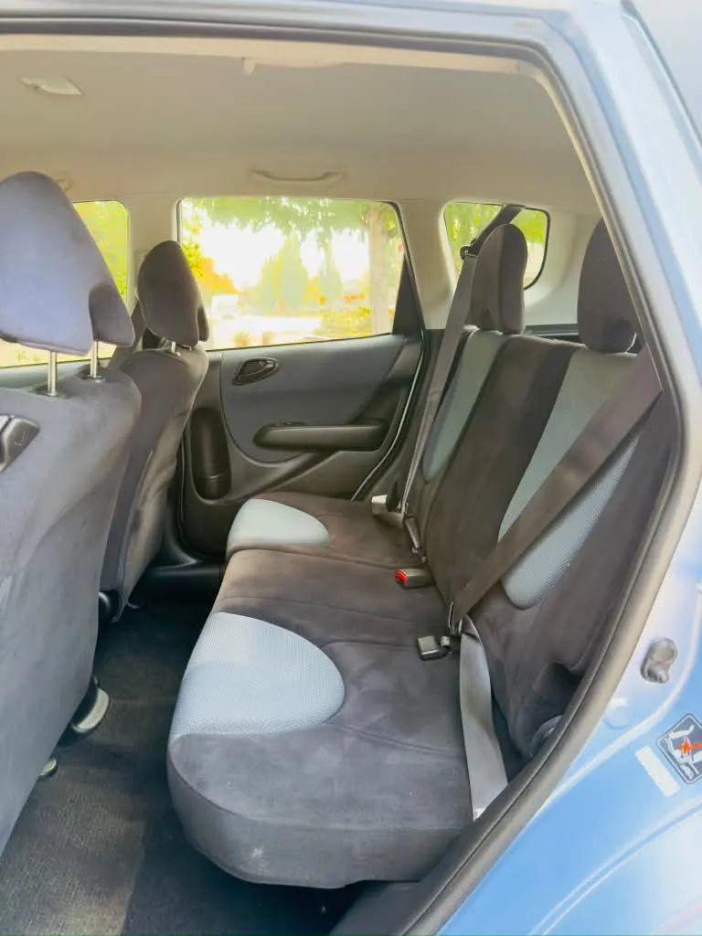 Used 2008 Honda Fit Sport image 10