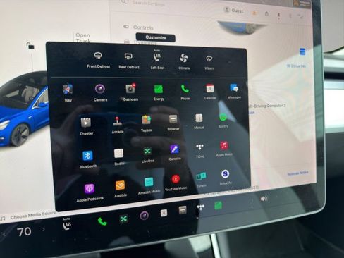 Used 2018 Tesla Model 3 Long Range image 17