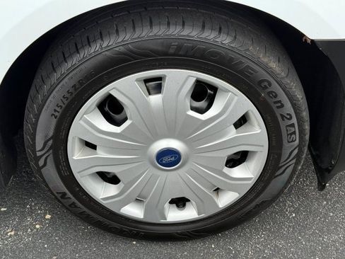 Used 2020 Ford Transit Connect XL image 9