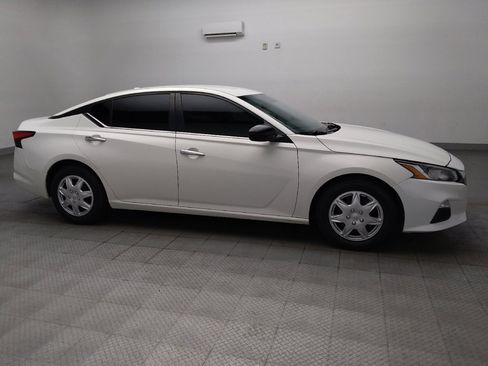 Used 2020 Nissan Altima 2.5 S FWD image 11