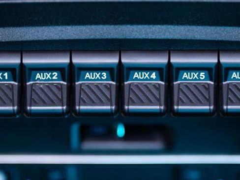 Used 2024 Ford F150 Lariat w/ FX4 Off-Road Package image 27