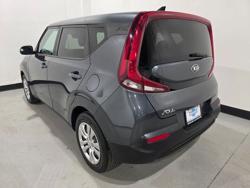 Used 2021 Kia Soul LX image 31