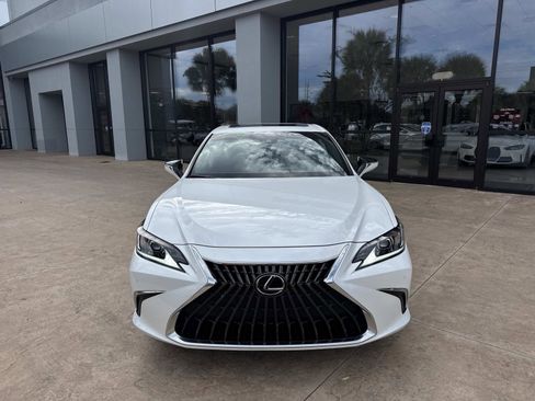 New 2025 Lexus ES 350 w/ Premium Package image 8