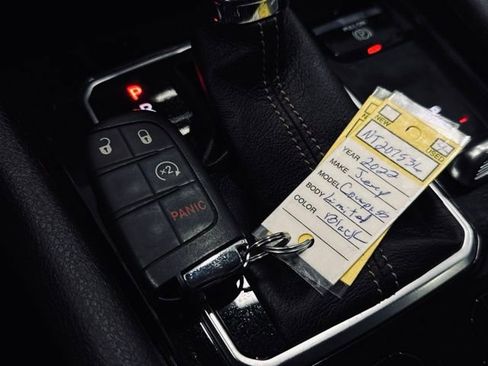 Used 2022 Jeep Compass Limited image 35