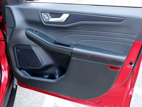 Used 2024 Ford Escape ST-Line Elite w/ Premium Technology Package image 36