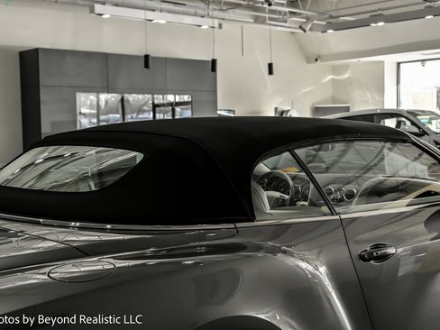 Used 2017 Bentley Continental GT V8 S image 42