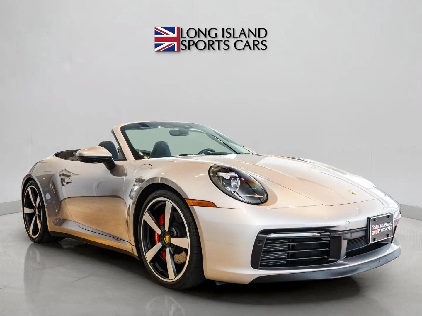 Used 2020 Porsche 911 Cabriolet image 4