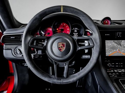 Certified 2019 Porsche 911 GT3 RS image 16