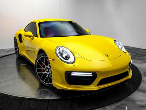 Used 2018 Porsche 911 Turbo S image 25