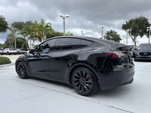 Used 2023 Tesla Model Y Performance AWD/4WD image 26